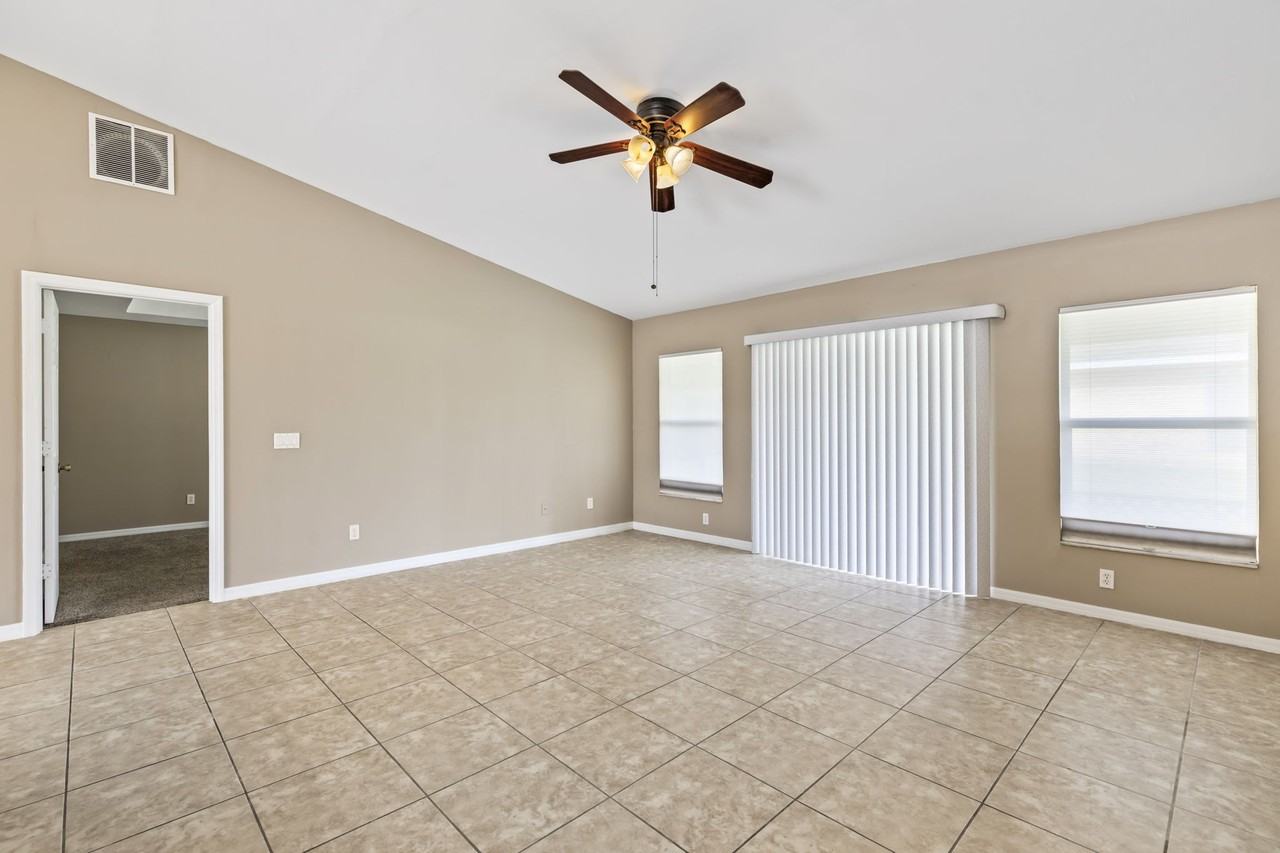 9016 86th St #NA - Photo 6 of 20