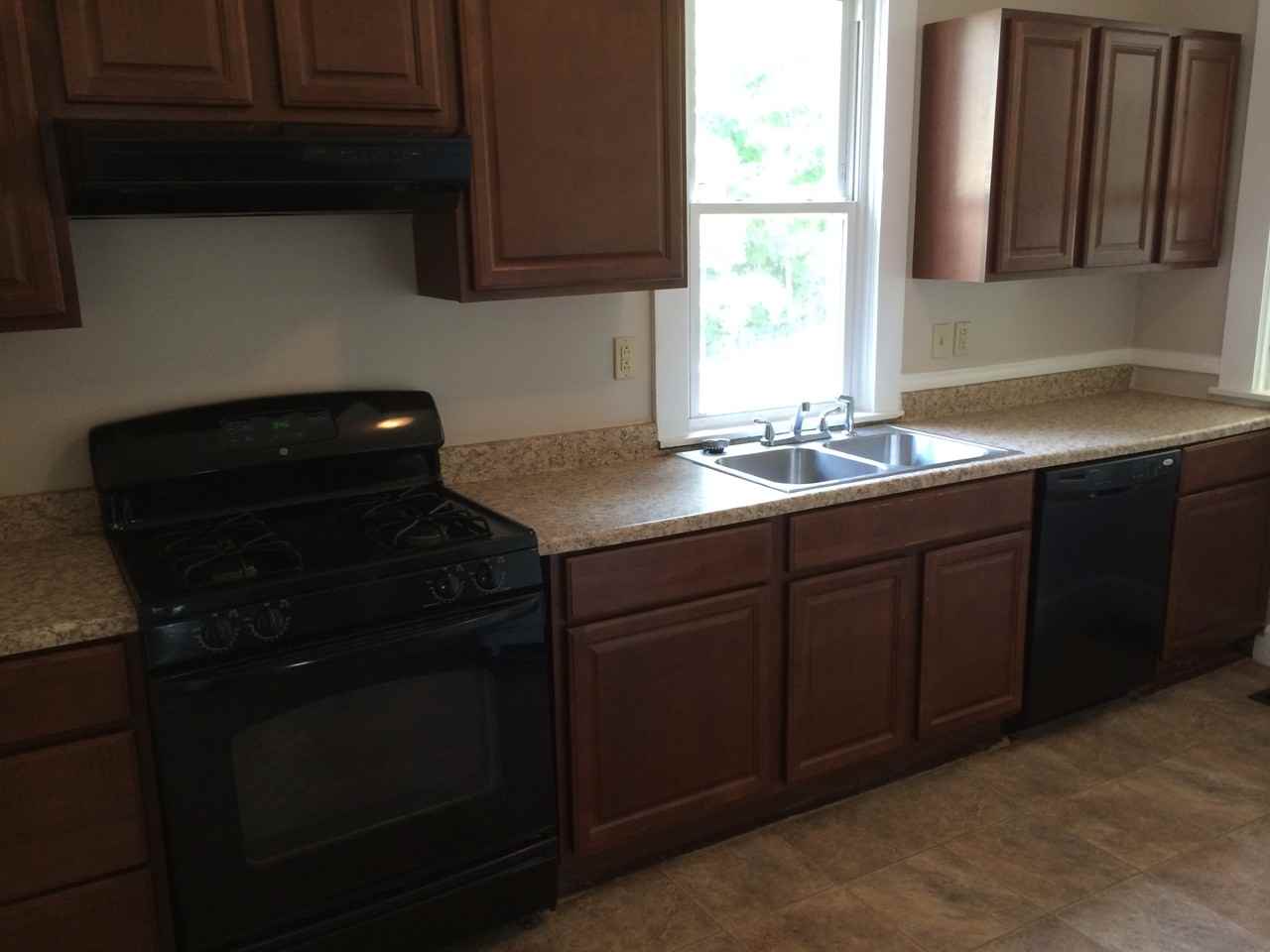 212 East 2nd Street #NA - Photo 4 of 15