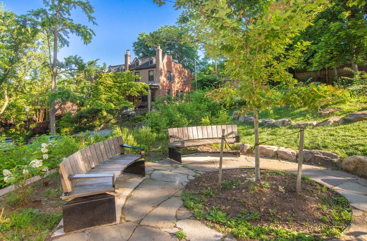 1900 Lamont - Photo 6 of 33