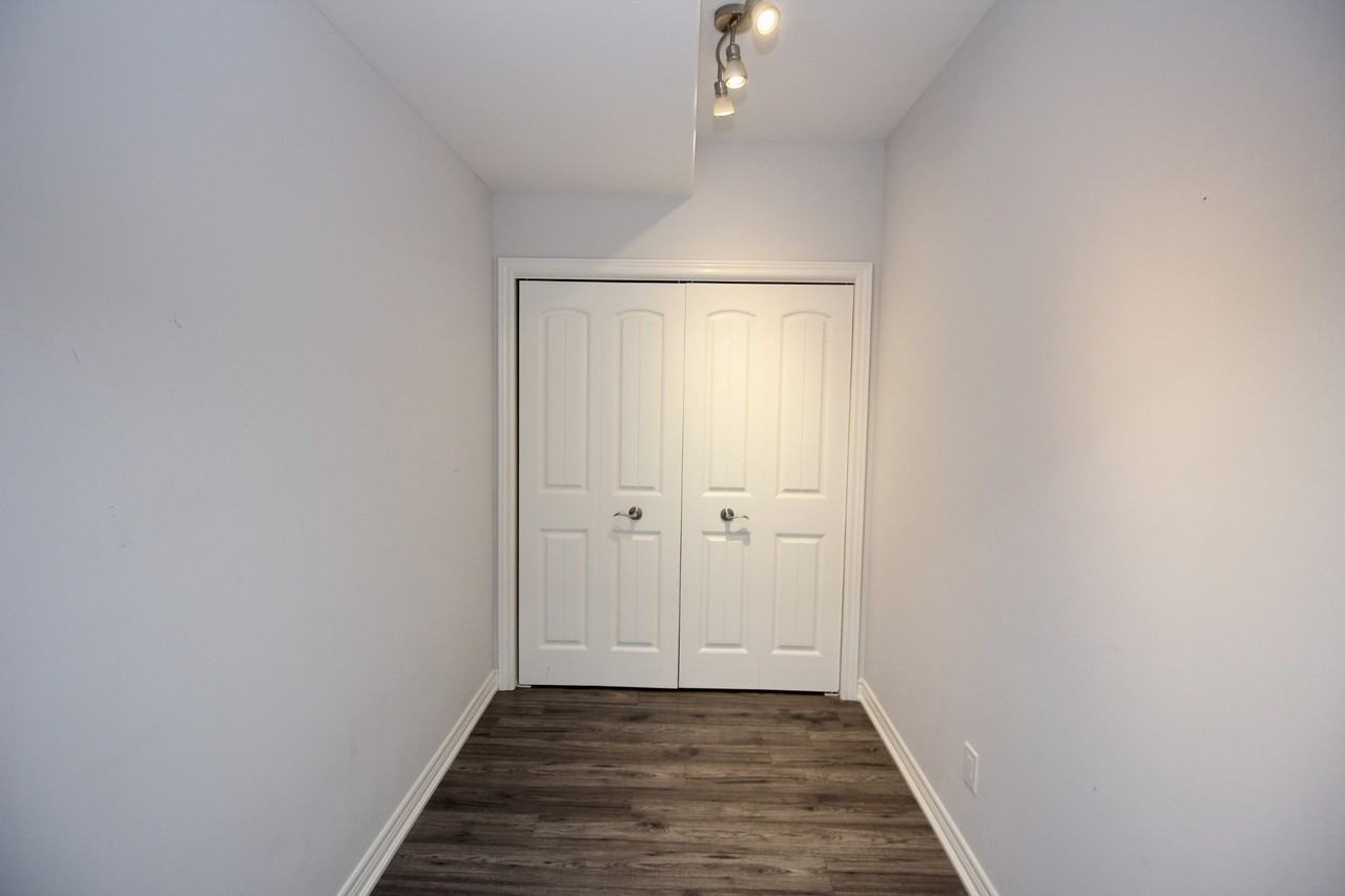 12 Antwerp St Bsmt #BS - Photo 2 of 12