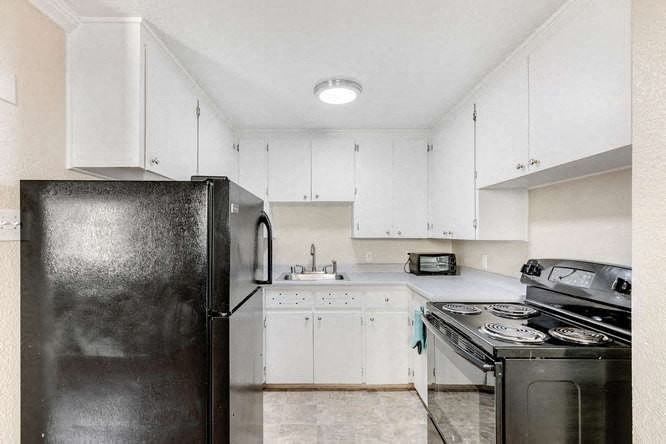 Graham House Apartments - Photo 2 of 15