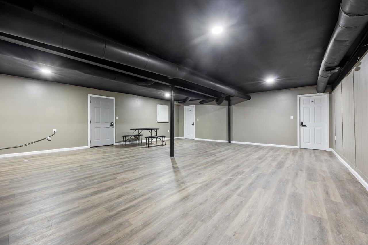 Harris Manor Drive Southwest - Photo 6 of 19