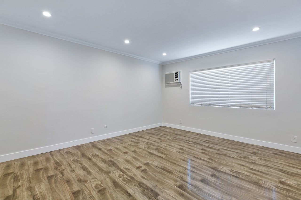 346 Occidental Boulevard #2 - Photo 6 of 11