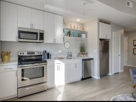 500 Park Avenue - Photo 1 of 1