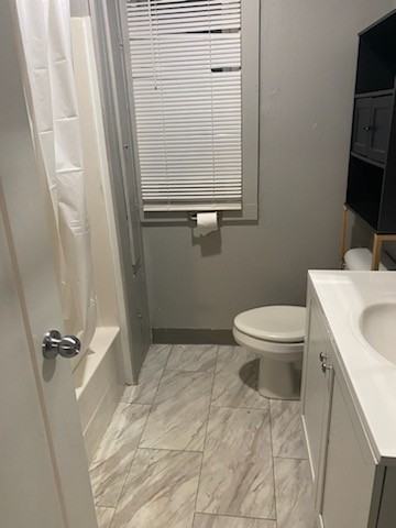 6711 32nd Avenue - Photo 2 of 10