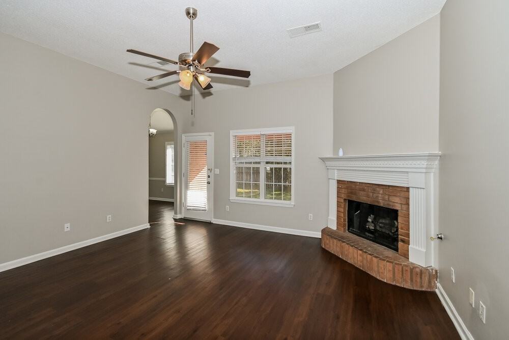 5392 Bradley Ridge Cv - Photo 3 of 16