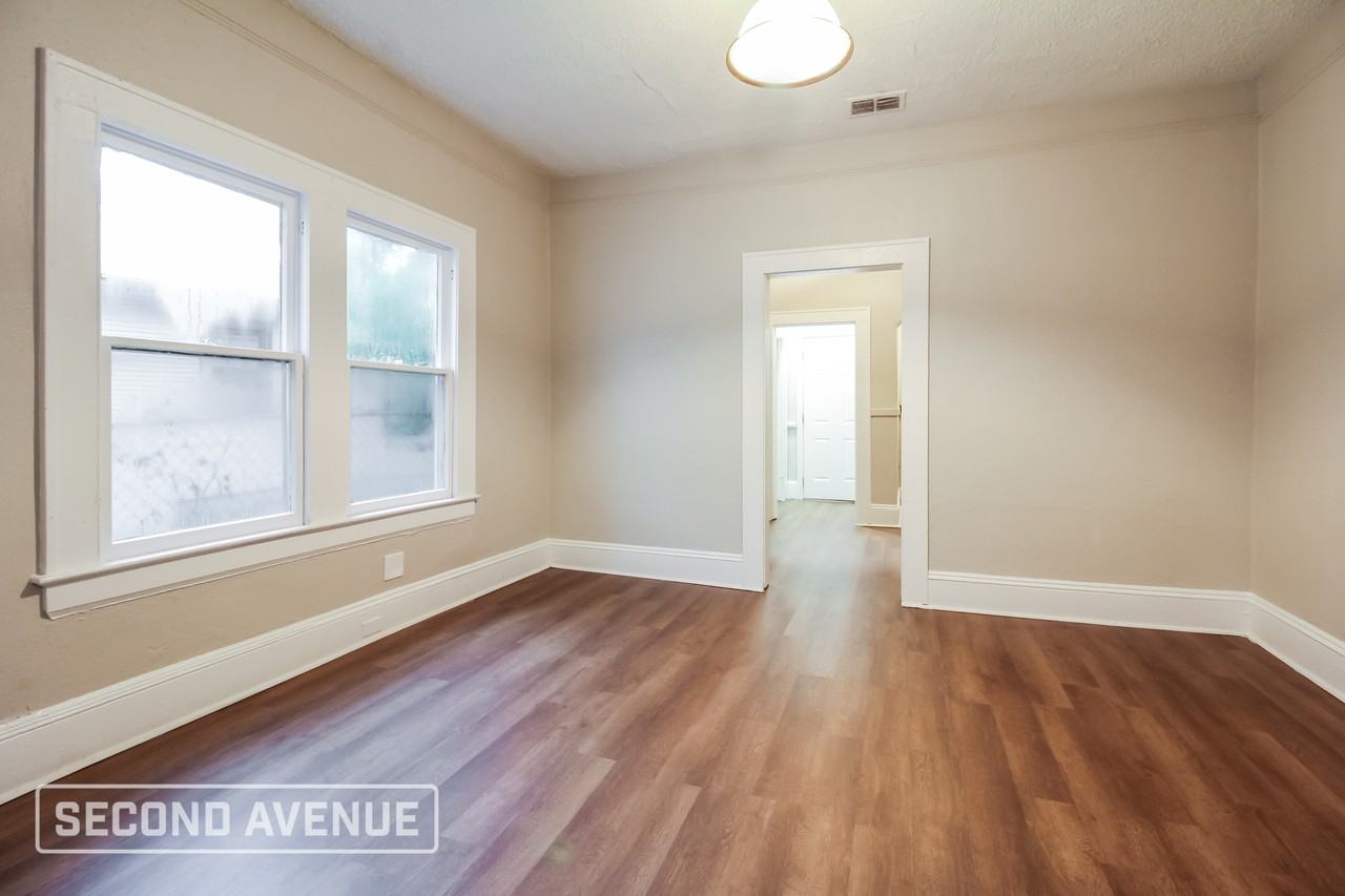 341 Golfair Blvd - Photo 6 of 23