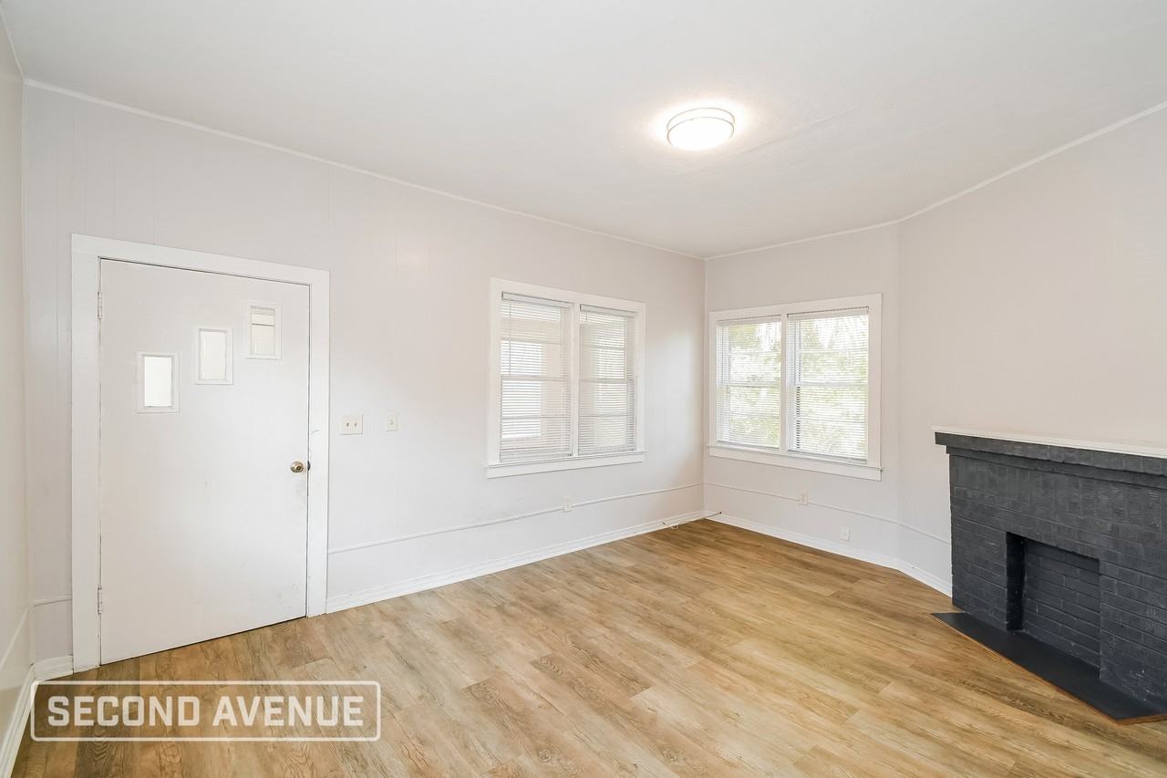 3403 Phoenix Ave - Photo 4 of 15