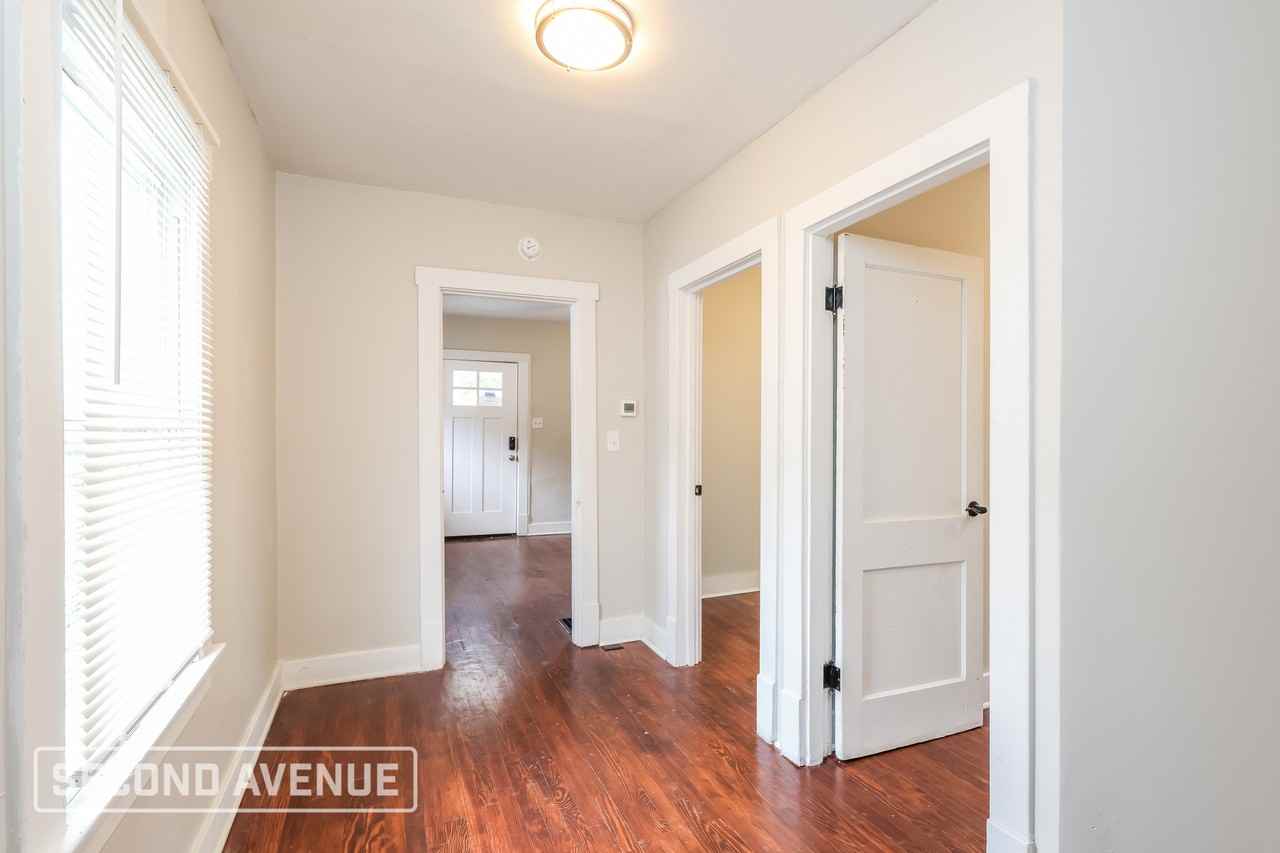 1629 S 30th St - Photo 7 of 27