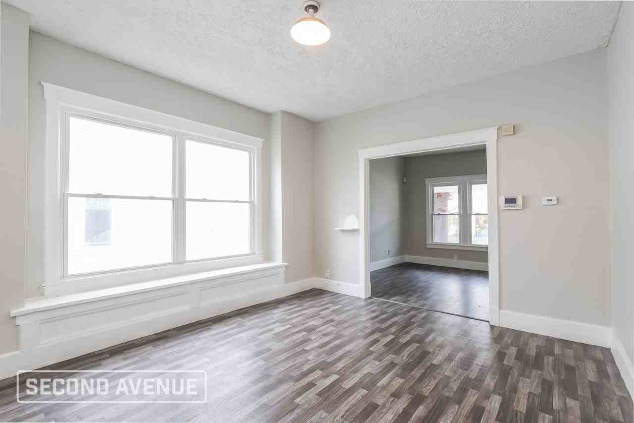 635 S 43rd St - Photo 7 of 27