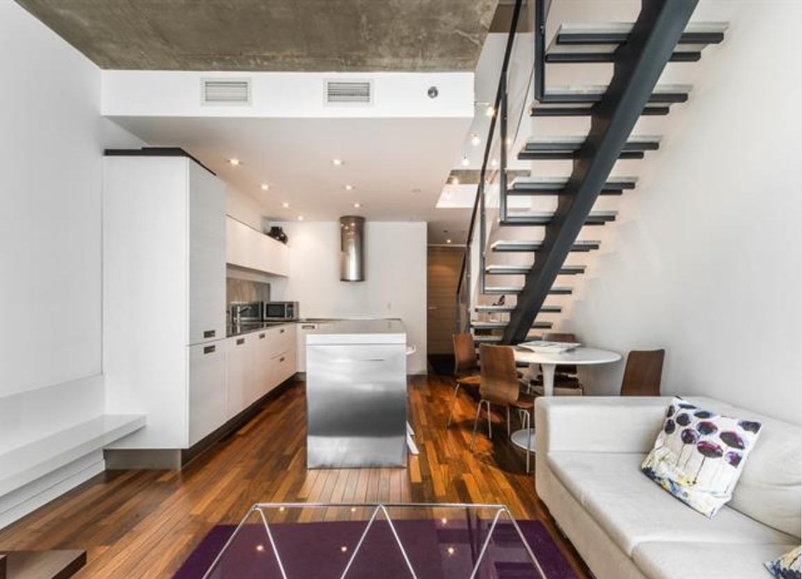 445 Avenue Viger Ouest #908 - Photo 5 of 16