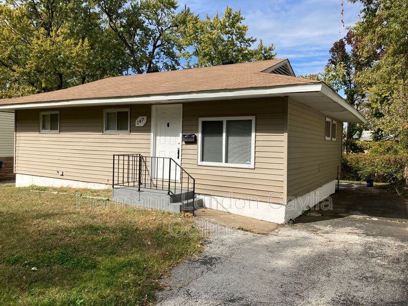 147 Ben Nevis Rd - Photo 2 of 15