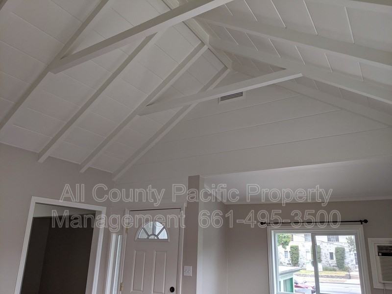 1407 Monterey Rd #A - Photo 5 of 14