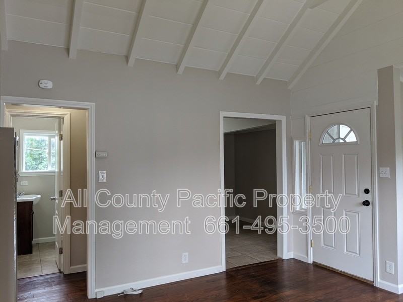 1407 Monterey Rd #A - Photo 7 of 14