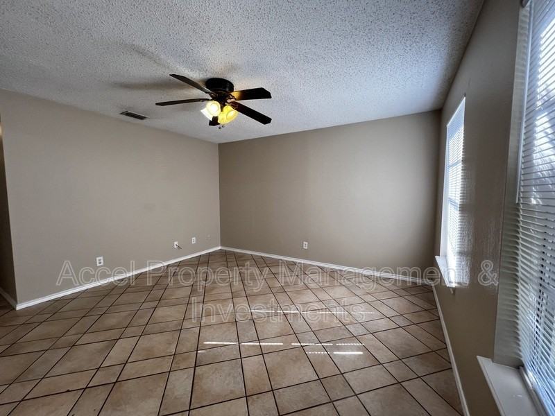 3808 Bluebird Ave - Photo 2 of 14