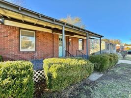 featured image of 205 N Key Blvd