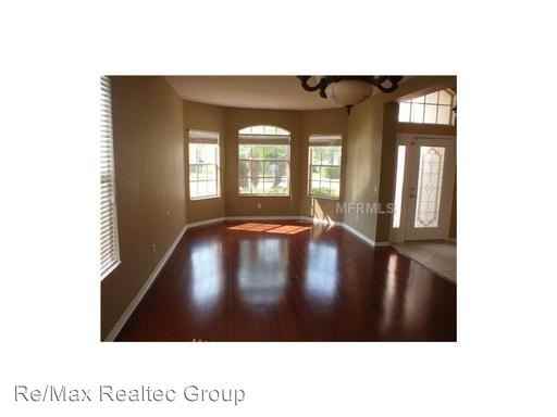 11229 Blacksmith Dr - Photo 3 of 8