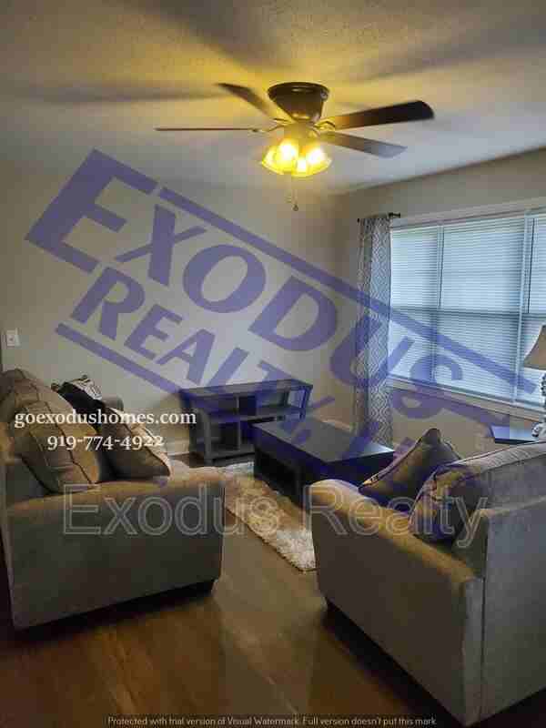 3015 Wicker St - Photo 7 of 26