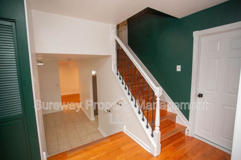 1 Candlewood Cir - Photo 6 of 36