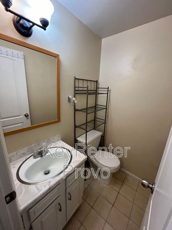 1741 Willowbrook Dr - Photo 7 of 8