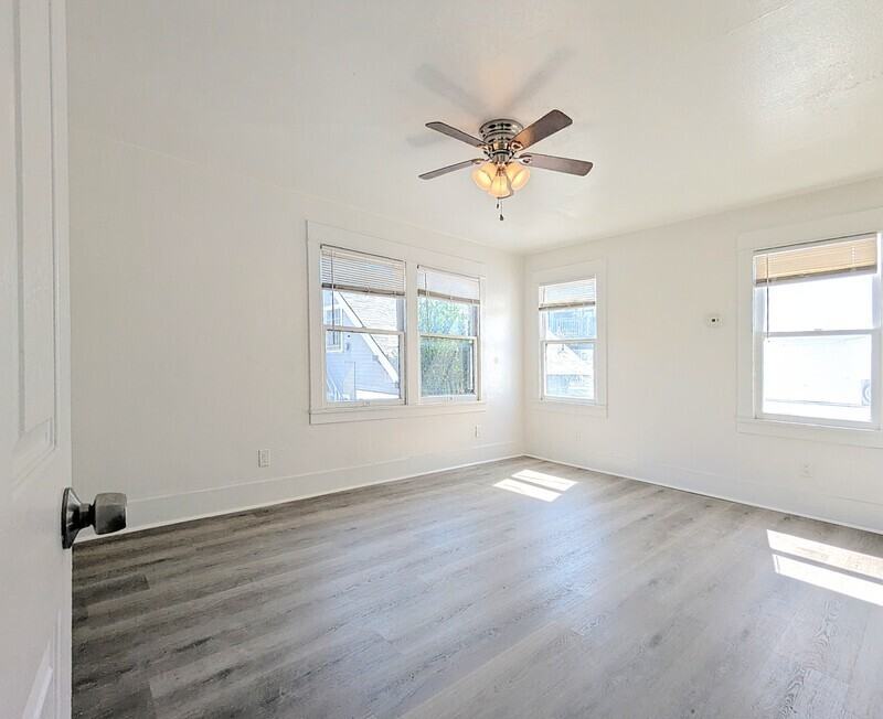 419 N Virginia Ct - Photo 6 of 12