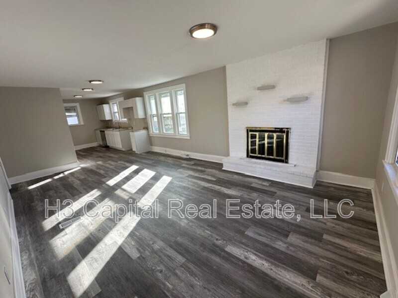 503 Leslie Ave - Photo 2 of 9