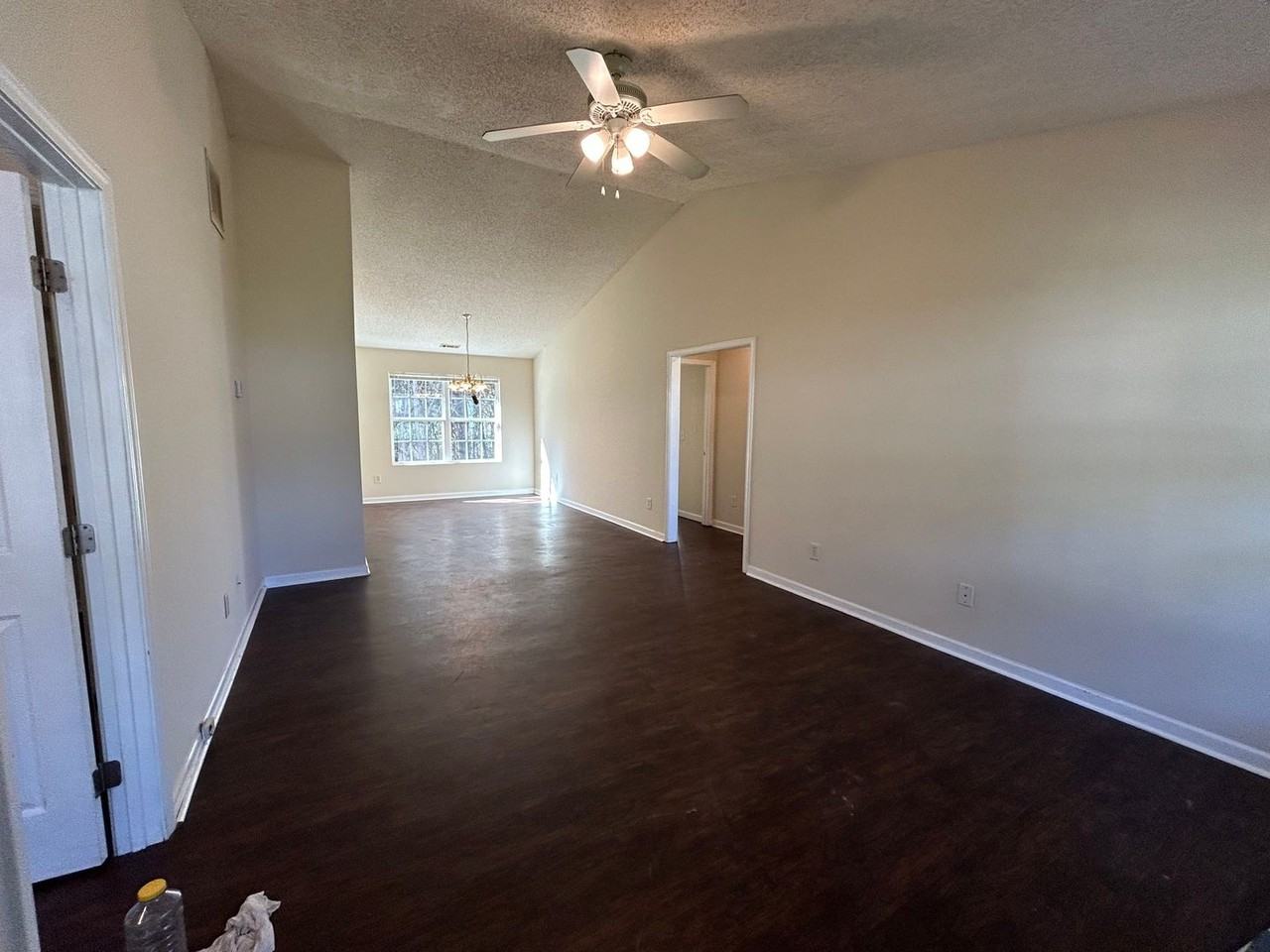 53 Mineral Springs Ln - Photo 2 of 15