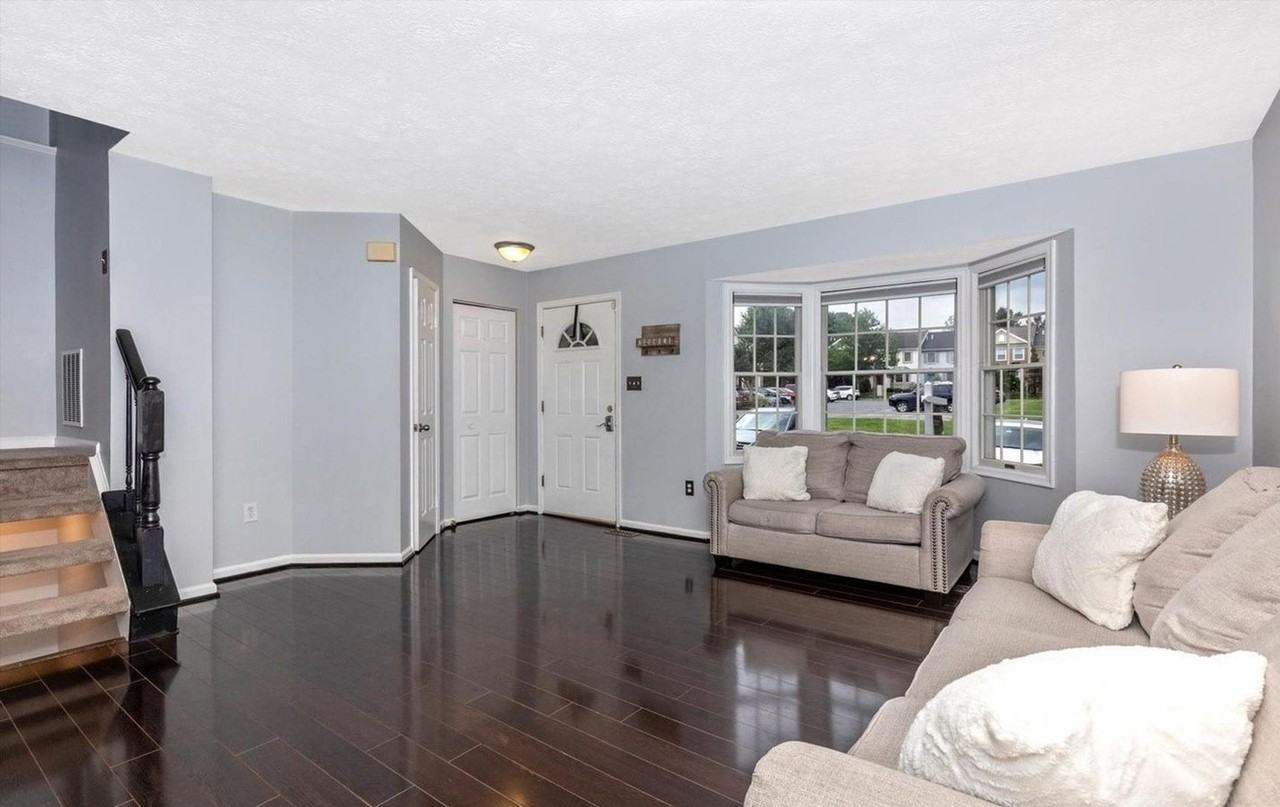 6276 N Steamboat Way - Photo 4 of 43