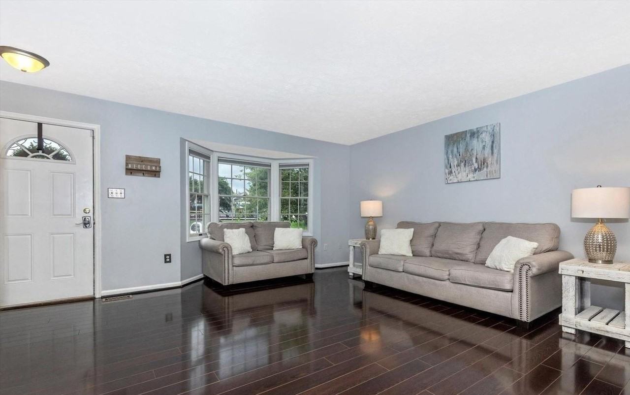 6276 N Steamboat Way - Photo 5 of 43