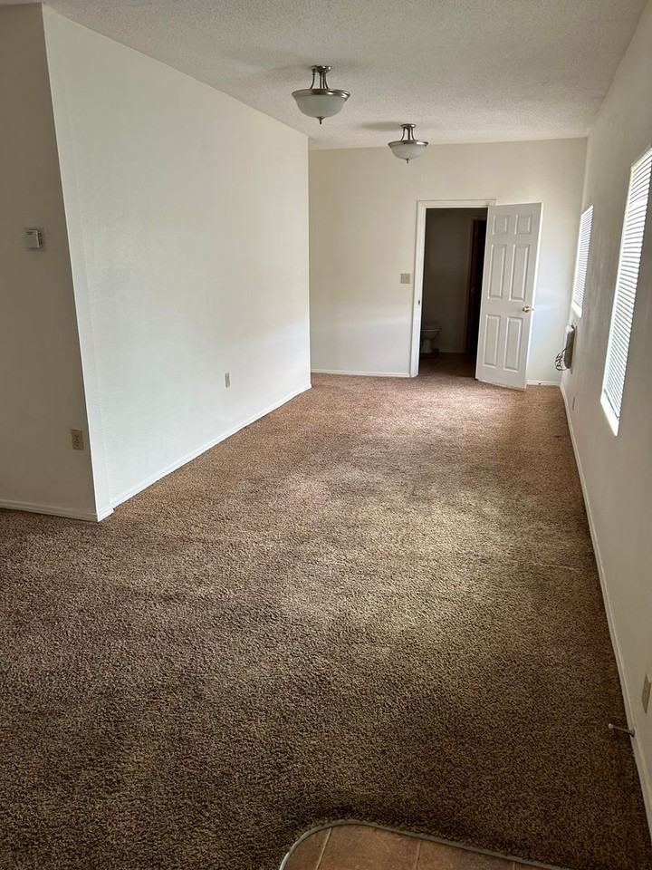 1923 W 2nd St - Photo 2 of 9