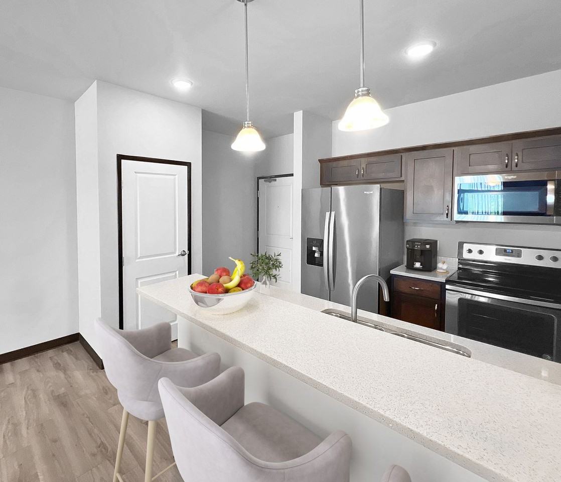 2041 Cottonwood Rd - Photo 4 of 12