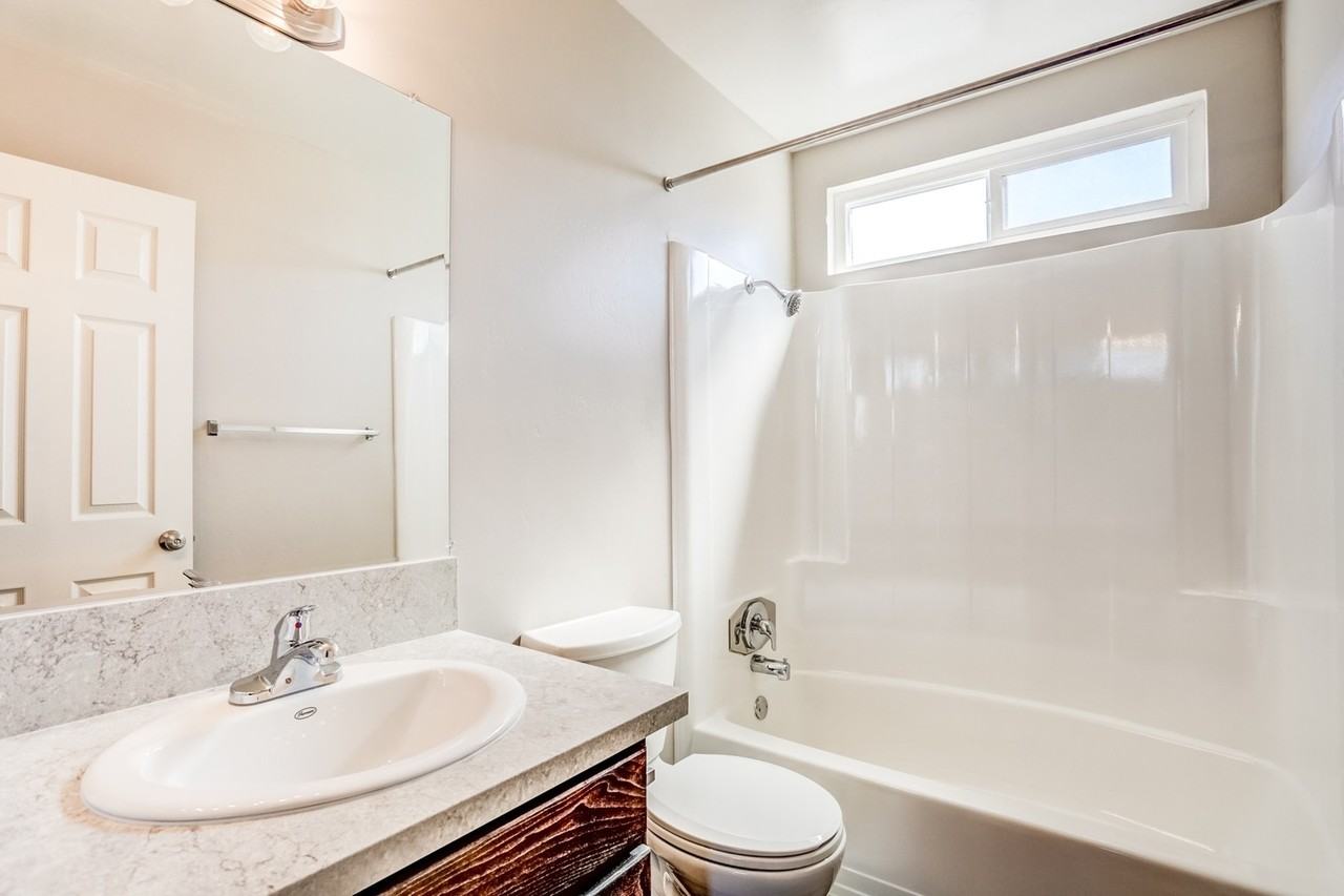 10233 Mission Gorge Road - Photo 6 of 18