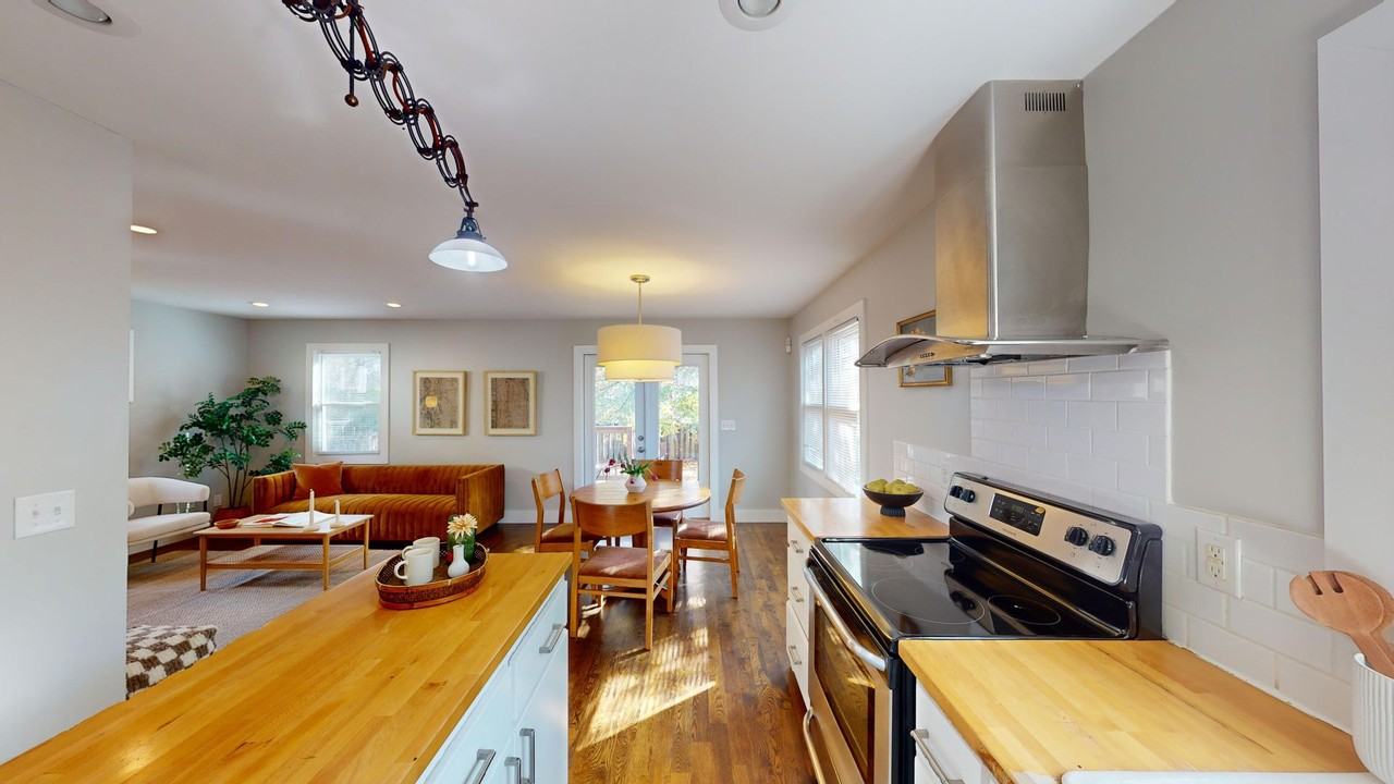 1515 Jewell St #A - Photo 4 of 23