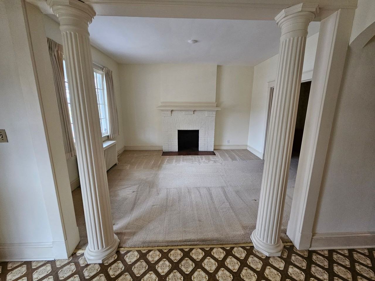 2914 Northumberland Ave - Photo 2 of 12