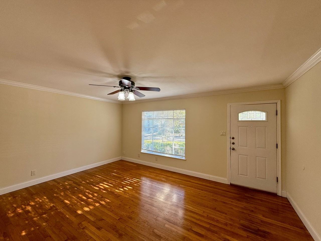 612 Hammack Dr - Photo 5 of 29