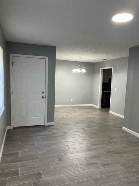 109 Oak Park Court - Photo 3 of 19