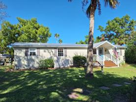 193 Lewis St - Photo 1 of 1
