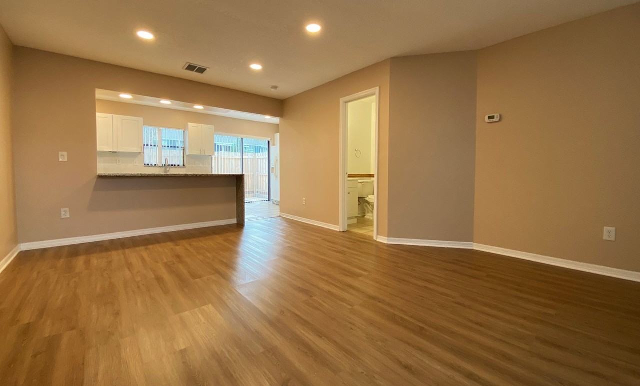 6262 Yorktown Drive #177