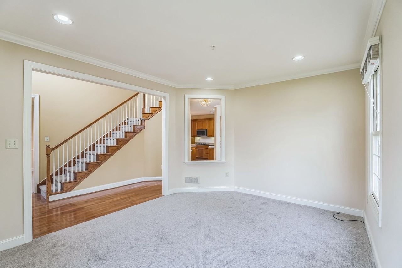 43 Penn Crossing Dr - Photo 6 of 26