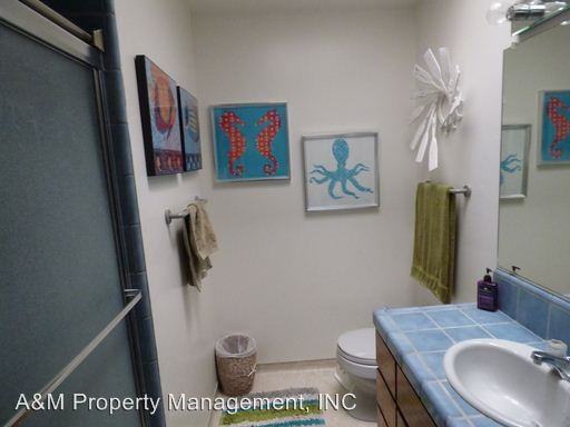 1002 Woodgrove Ln - Photo 3 of 8