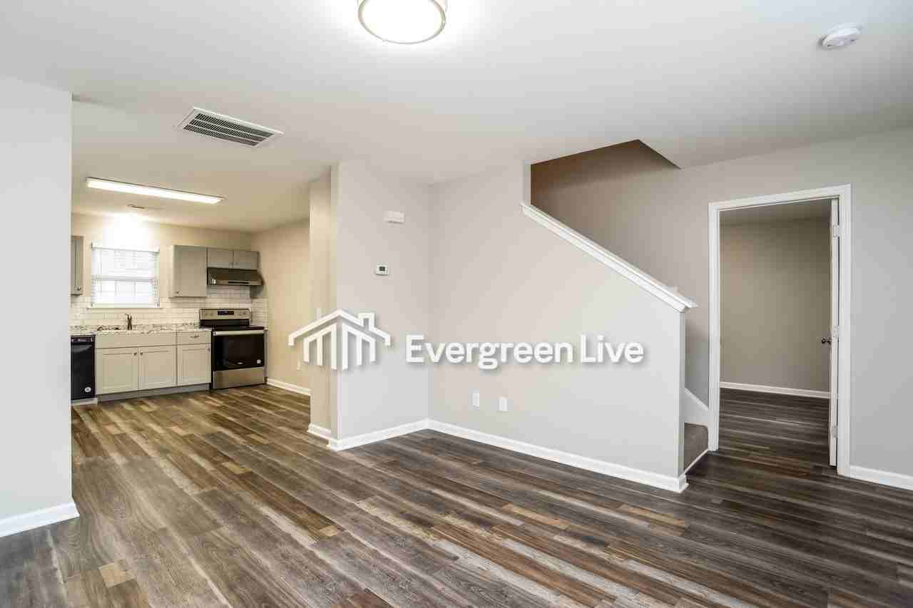 5735 Joshua Ln - Photo 6 of 20