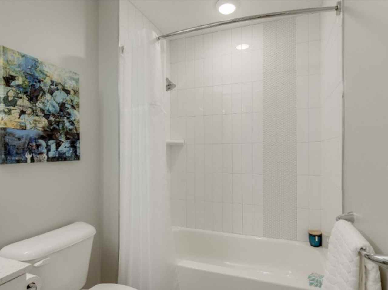 500 Park Avenue - Photo 7 of 50