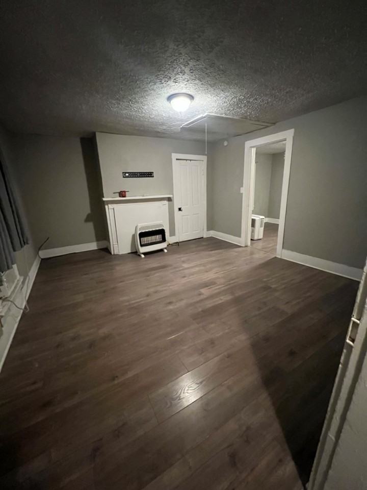 1404 High St - Photo 4 of 15