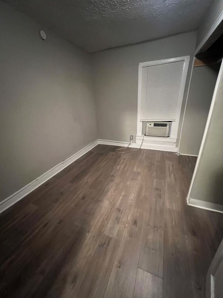 1404 High St - Photo 6 of 11