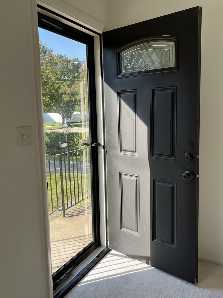 18146 Sylvia Dr #1 - Photo 2 of 10