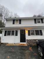 featured image of 1049 Mammoth Road #A