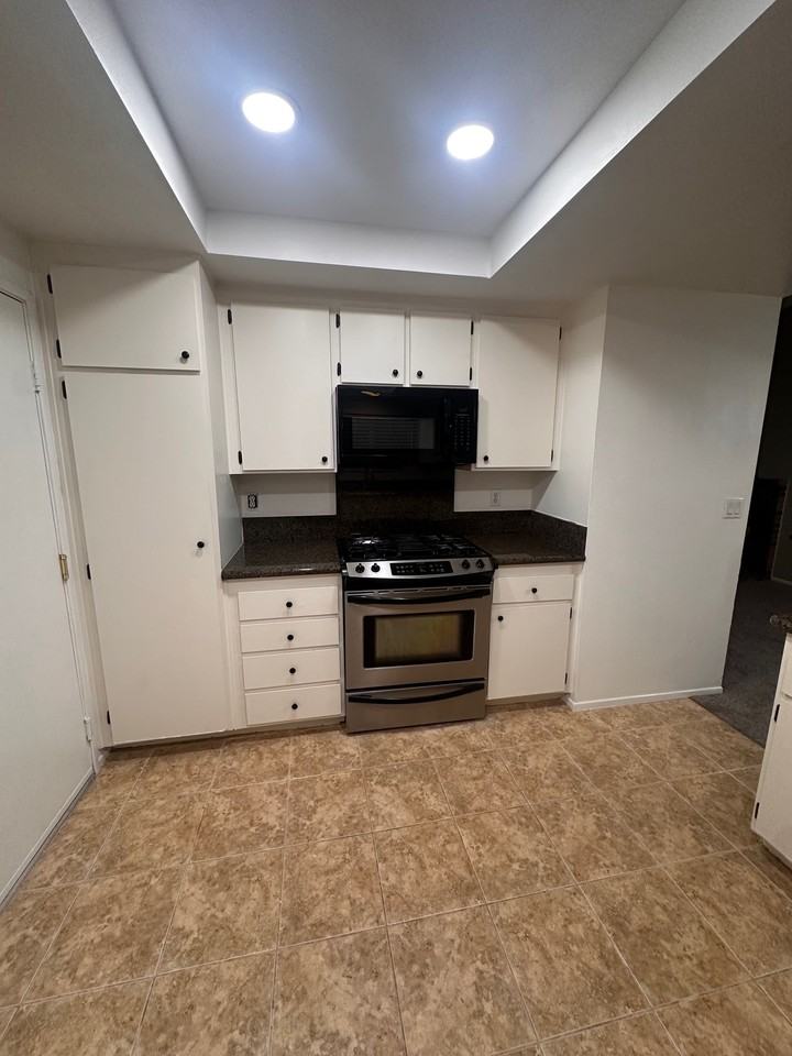 9920 Highland Ave #A - Photo 6 of 8