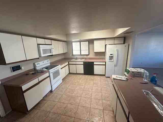 1734 S Pecos Dr #1 - Photo 3 of 6