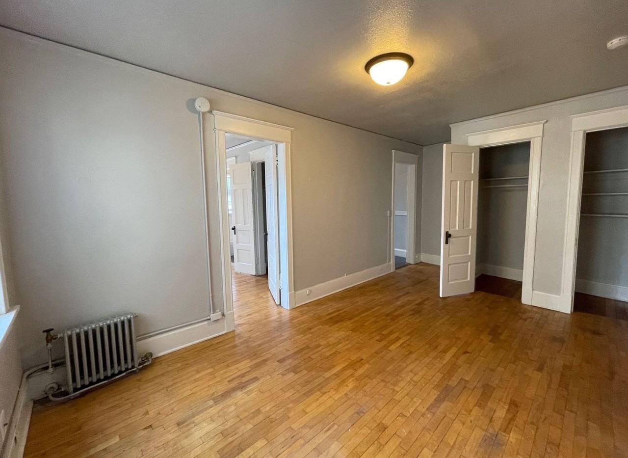 Webster Apartments - Photo 5 of 19