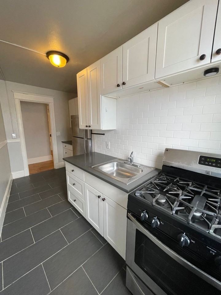 Webster Apartments - Photo 7 of 19